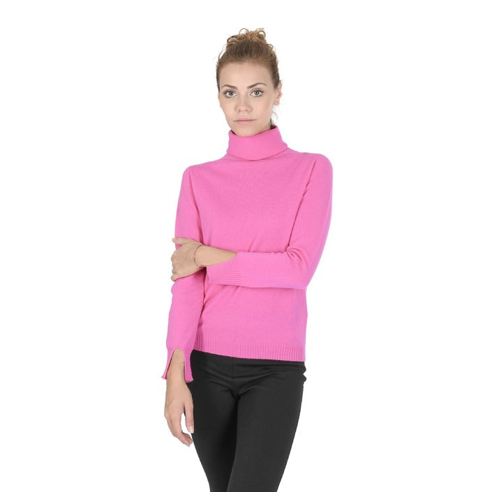 Crown of Edinburgh Cashmere - Crown of Edinburgh Cashmere Womens Turtleneck Sweater COE 0023 FUSCHIA