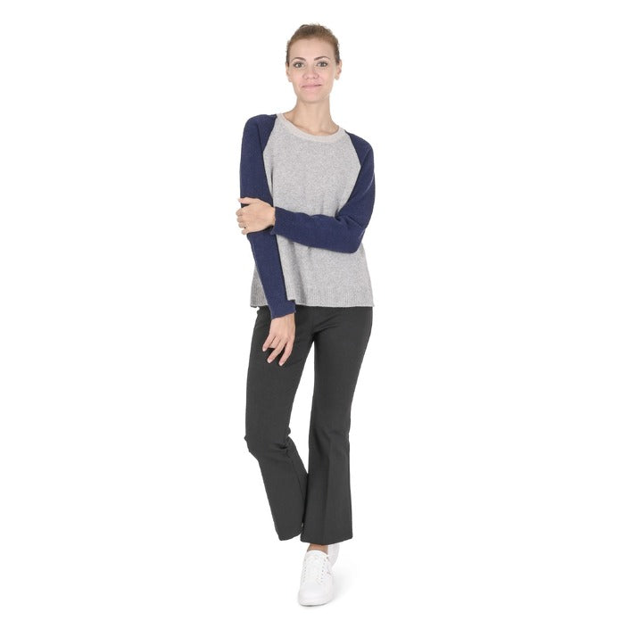 Crown of Edinburgh Cashmere - Crown of Edinburgh Cashmere Womens Round Neck Sweater COE 0016 CREAM/BLUE