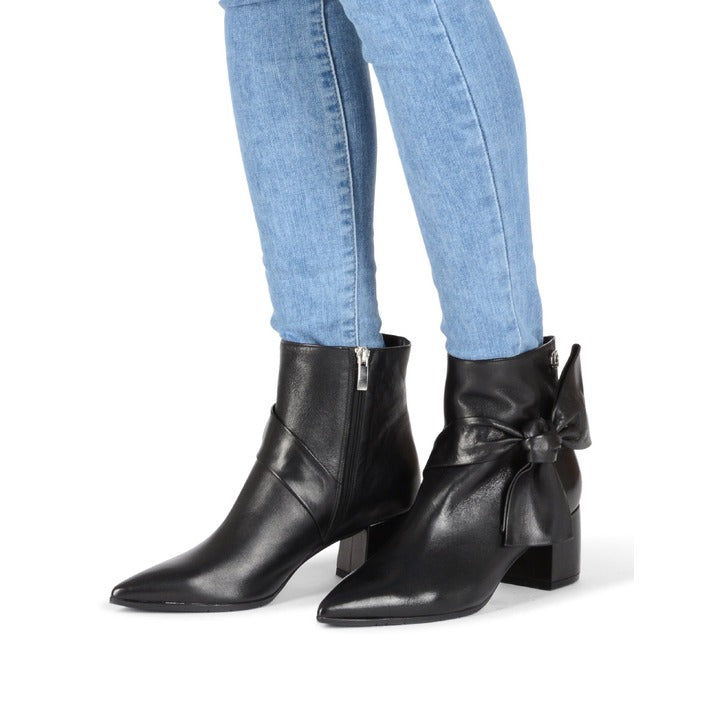 Dee Ocleppo - Fioretto Ankle Boot