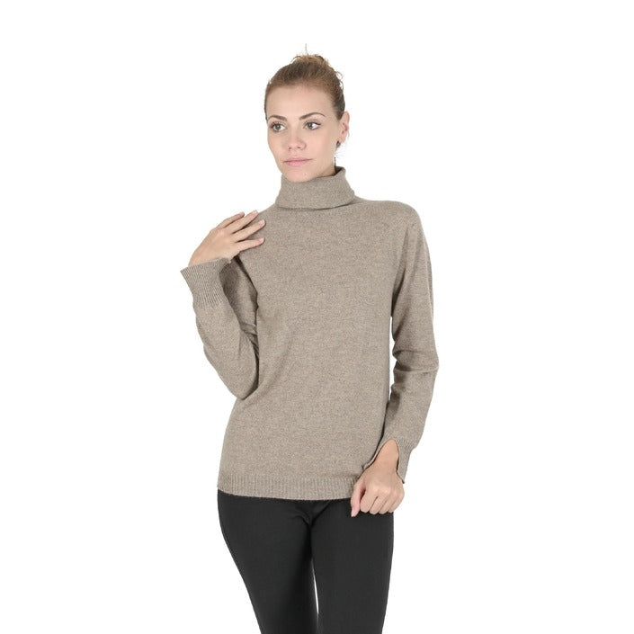 Crown of Edinburgh Cashmere - Crown of Edinburgh Cashmere Womens Turtleneck Sweater COE 0023 ECRU