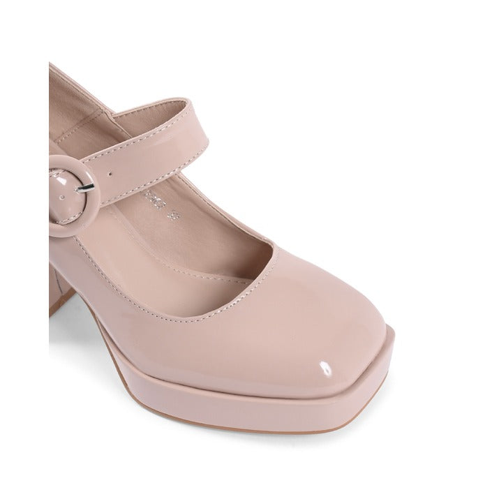 19V69 ITALIA by VERSACE 19.69 ABBIGLIAMENTO SPORTIVO S.R.L. - 19V69 Italia Womens Mary Jane Pump Nude J2962 NUDE