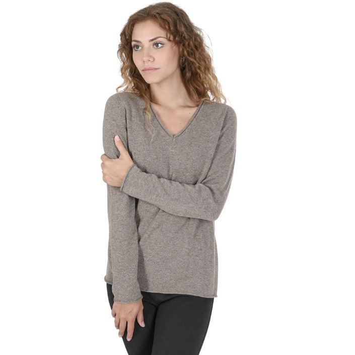 Crown of Edinburgh Cashmere - Crown of Edinburgh Cashmere Womens V Neck Sweater COE 0022 TAUPE