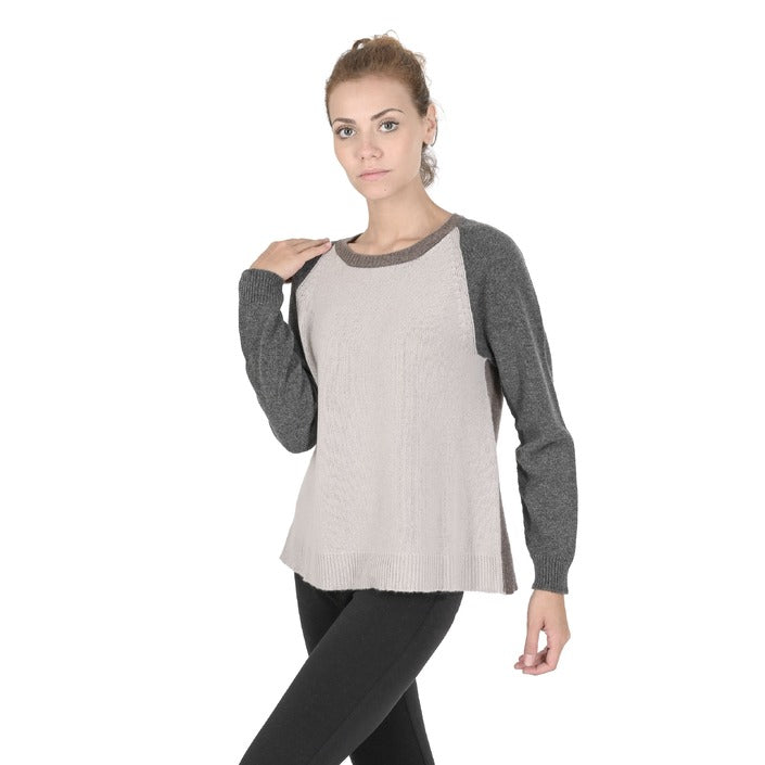 Crown of Edinburgh Cashmere - Crown of Edinburgh Cashmere Womens Round Neck Sweater COE 0016 GREY/BEIGE